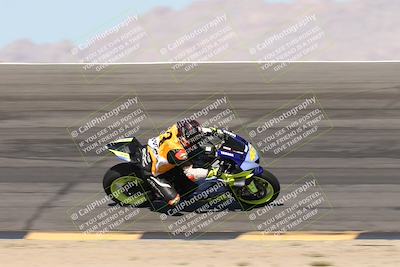 media/May-10-2025-Race Pace (Sat) [[db32fef2da]]/Vested/3-Bowl Set 1 (9am)/